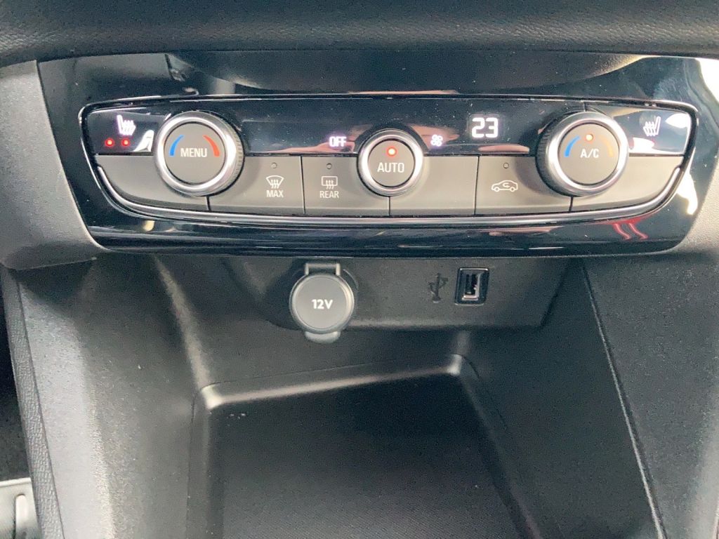 Foto 1 - Corsa-e GS (F), Kontrast Grau