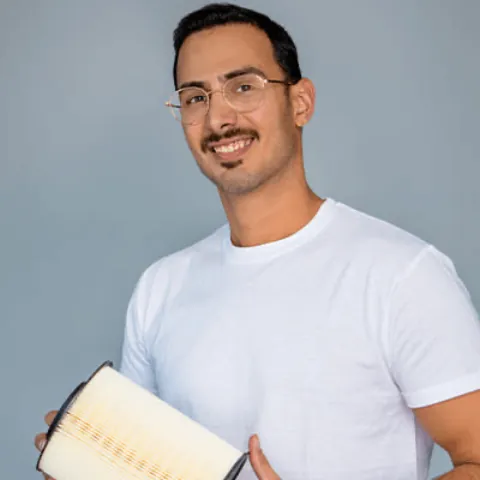 Ali Reza Mellat Doost