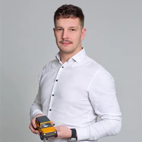 Pierre Schuldenzucker (Gewerbekundenberater) - Auto Pieroth GmbH & Co. KG